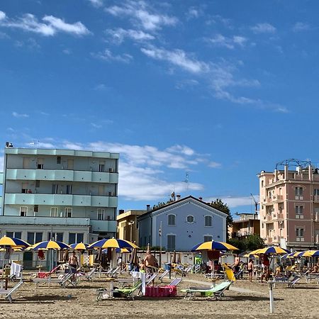 Hotel Acquamarina Viserba Rimini Eksteriør billede
