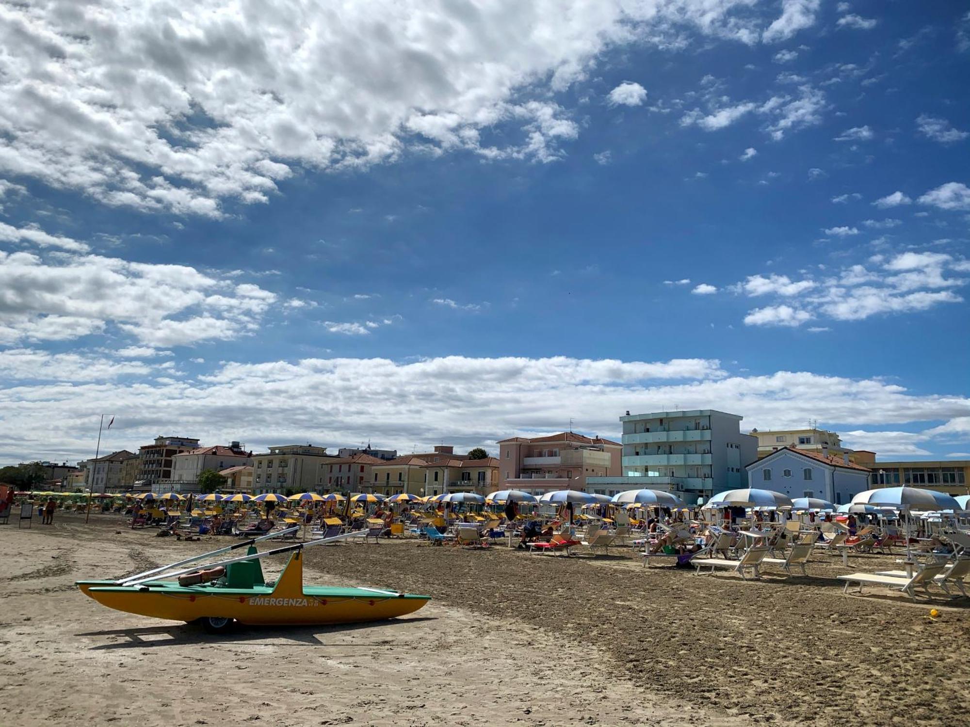 Hotel Acquamarina Viserba Rimini Eksteriør billede
