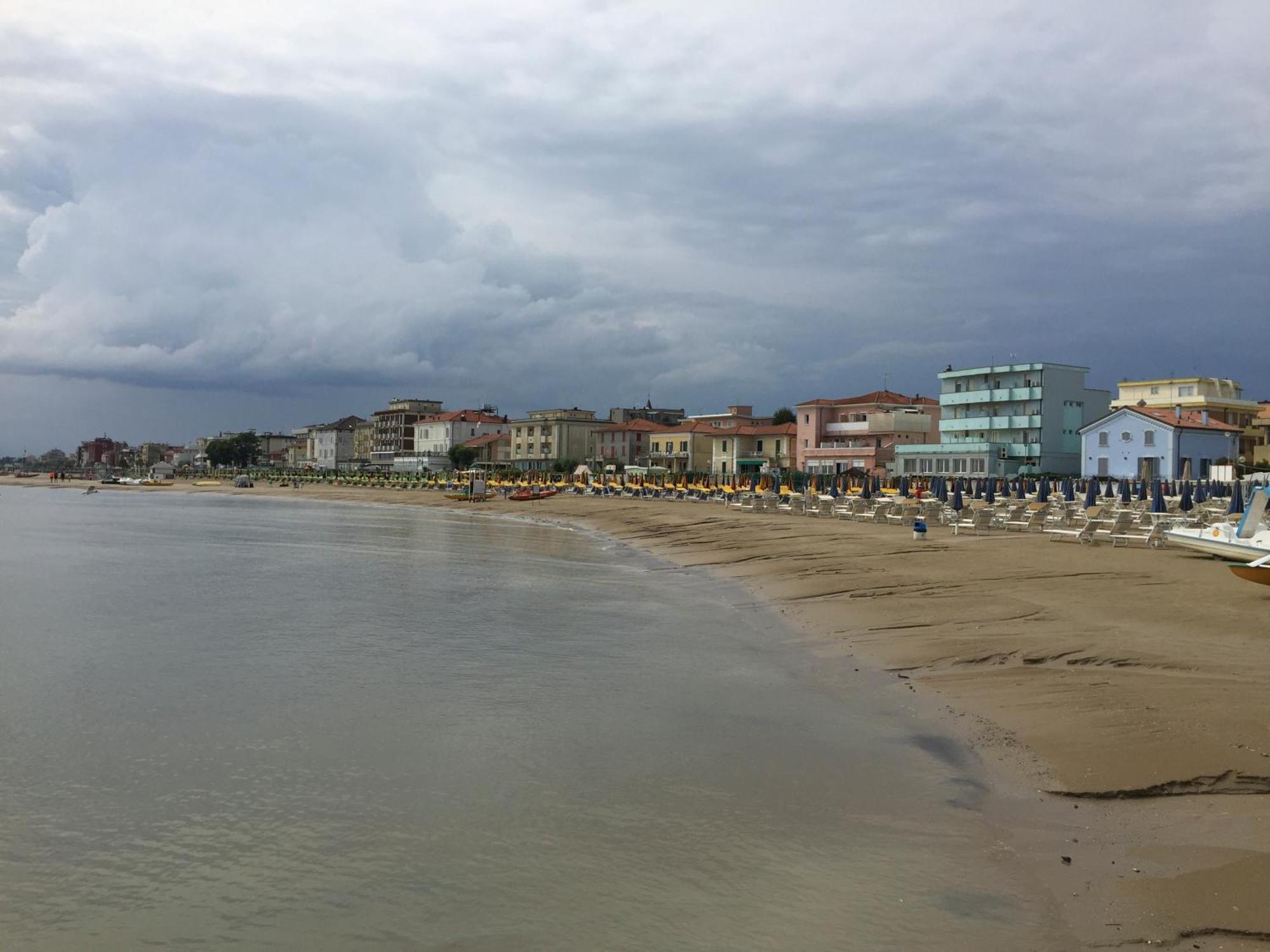 Hotel Acquamarina Viserba Rimini Eksteriør billede