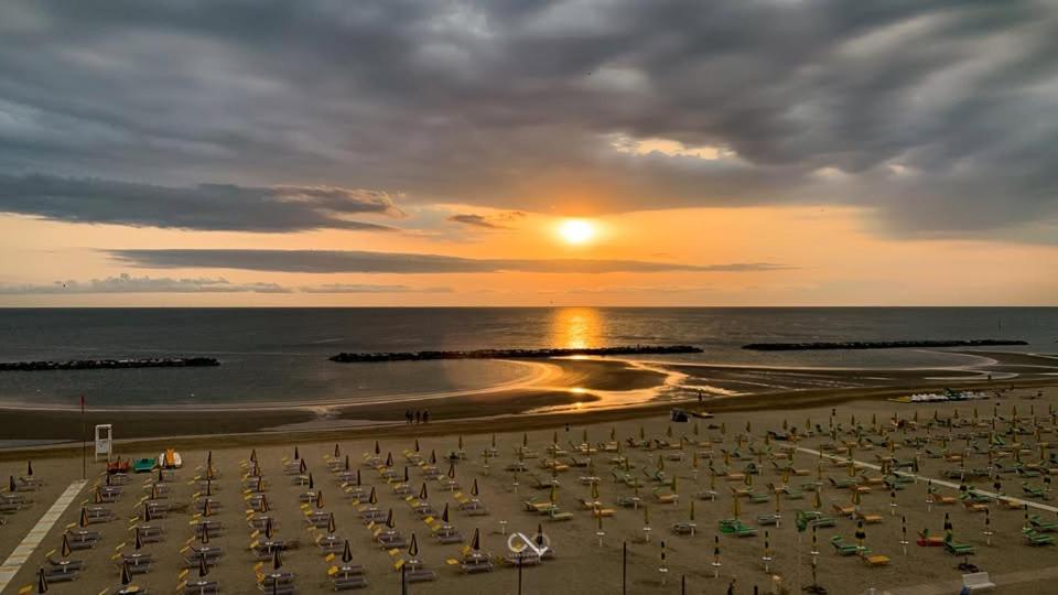 Hotel Acquamarina Viserba Rimini Eksteriør billede